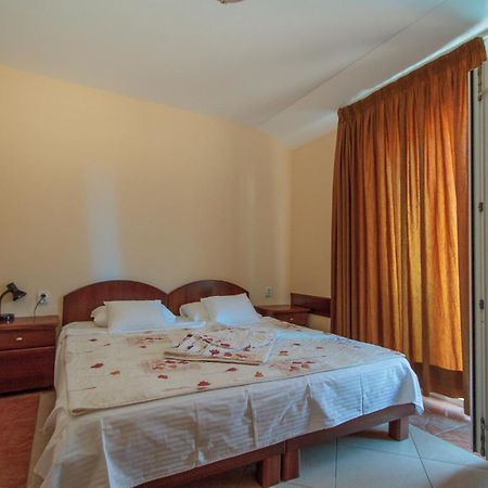 Blue Palace Guest House Будва Стая снимка