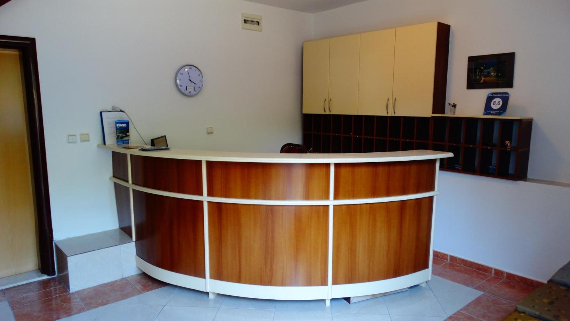 Blue Palace Guest House Будва Екстериор снимка