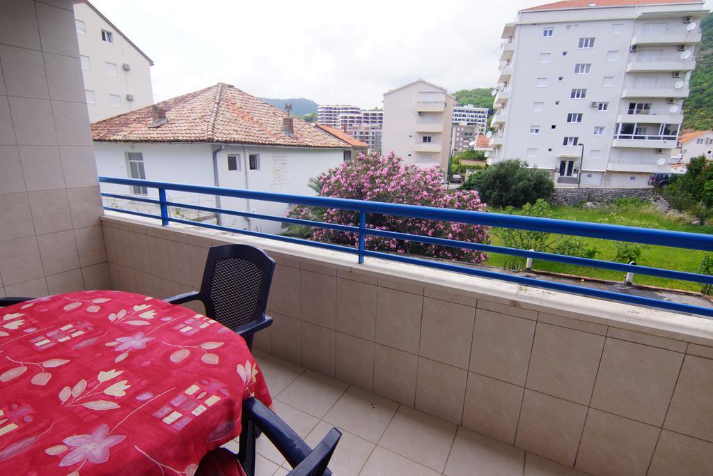 Blue Palace Guest House Будва Екстериор снимка